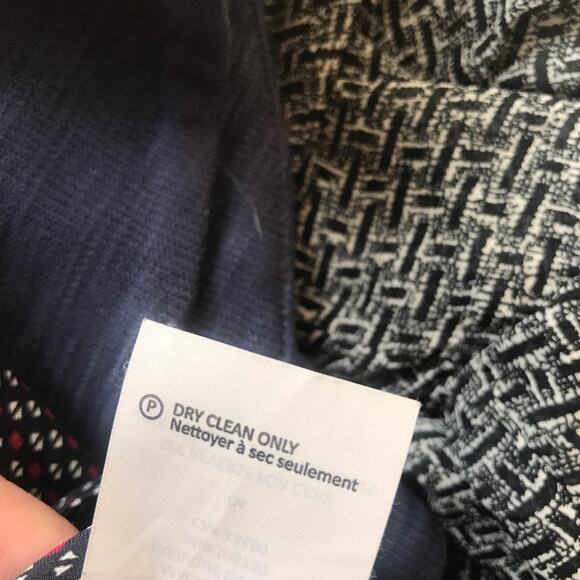 Vince Silk Button Down Black White Red Long Sleeve Shirt Women's Size S - Picture 9 of 9